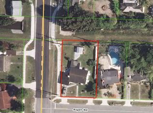 569 Aspen Rd, West Palm Beach, FL 33409