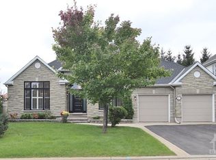 85 Brightside Ave, Ottawa, ON K2S 1K2