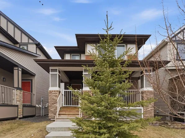 14 Reunion Grv S, Airdrie, AB T4B 0Z7