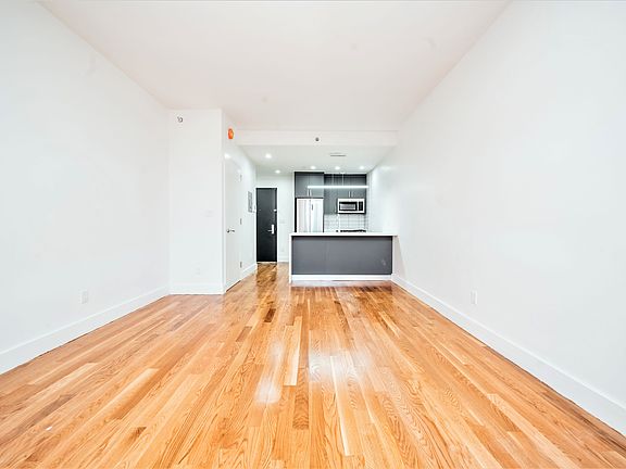 5th image of 1247 Atlantic Ave #204