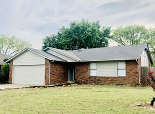 8222 N 122nd Ave E, Owasso, OK 74055