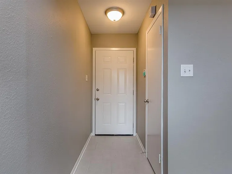 9731 Courben Ln — Photo 3