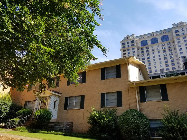 3057 Pharr Court North NW #A — Photo 24