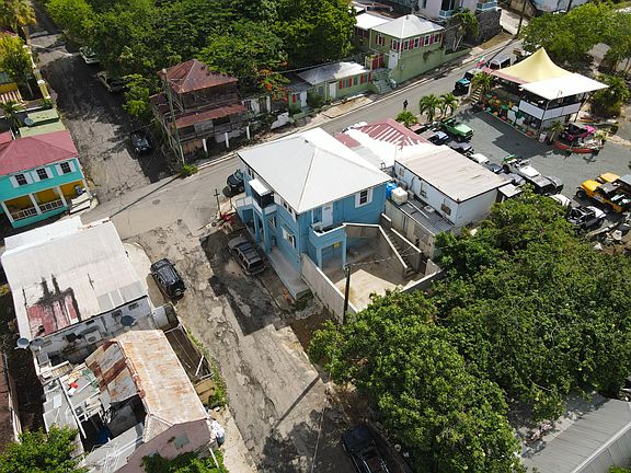 3rd image of 35B Queen St #Ch