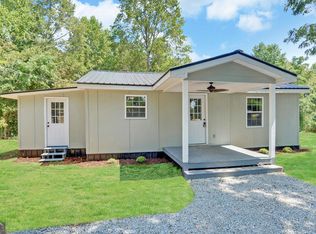 523 Brookhaven Cir, Toccoa, GA 30577