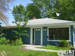 755 Gargantua Ave, Clawson, MI 48017