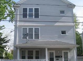 17 Rose St, Waterbury, CT 06704