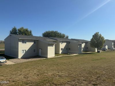 2005 E Dakota Pkwy, Williston, ND, 58801