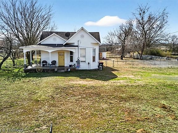 4th image of 6305 Nickletown Rd