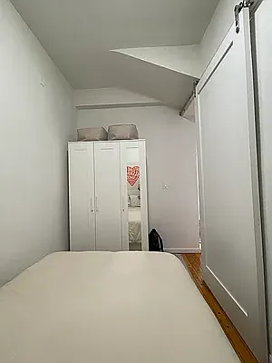 Rented by Douglas Elliman | media 26