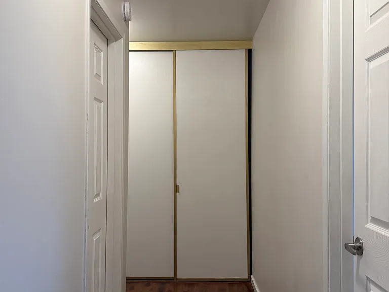 510 NE 98th St #102 — Photo 9