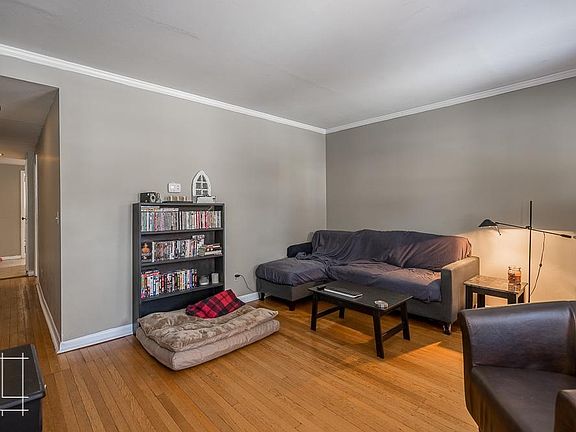 3rd image of 297 W 6th Ave #301