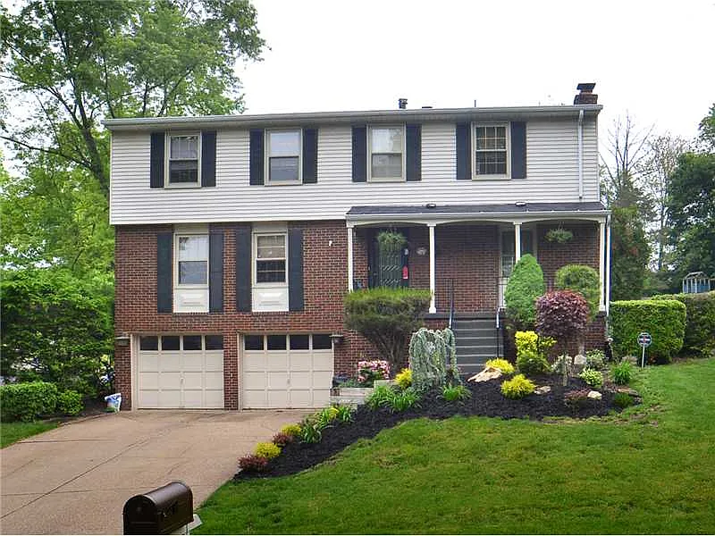 114 Castle Hill Rd photo 1
