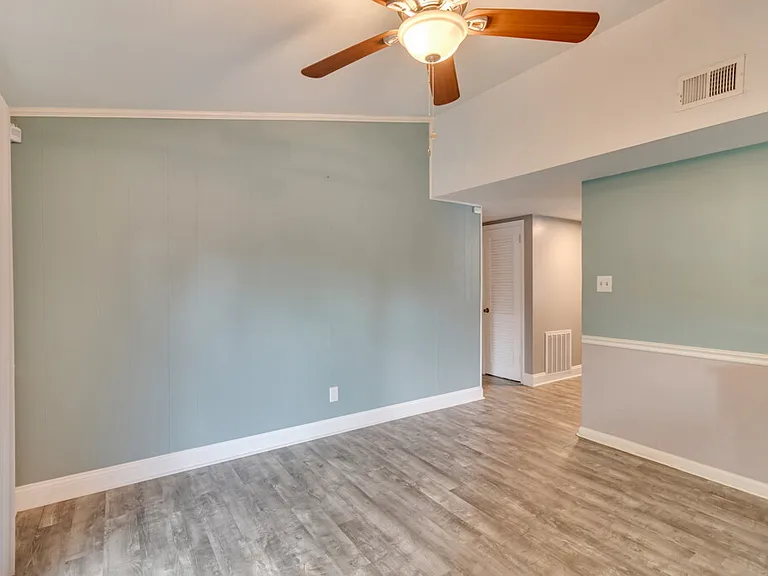 12444 Largo Dr — Photo 11