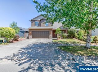 1438 Eagle Cap St SE, Salem, OR