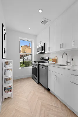 Rented by Compass | media 12