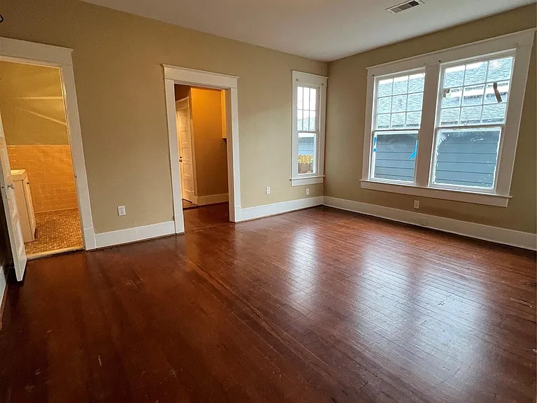 1328 Ursuline St — Photo 41
