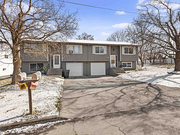 2nd image of 919 S Houk Rd #921