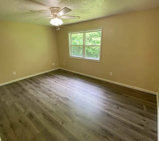 900 N Barton St #2 — Photo 11