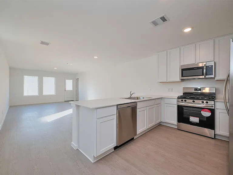 18224 Pontecorvo Ln — Photo 15