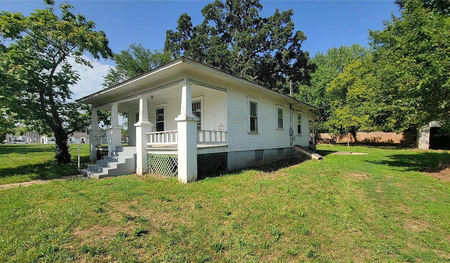 101 Warren St, Richland, MO 65556 MLS 23048408 Zillow