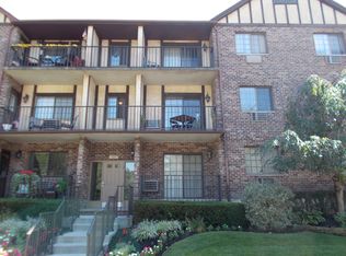 120 Devon Loop APT 3, Staten Island, NY 10314