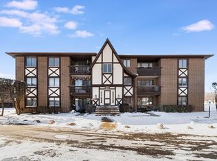 10531 Palos Pl #C, Palos Hills, IL