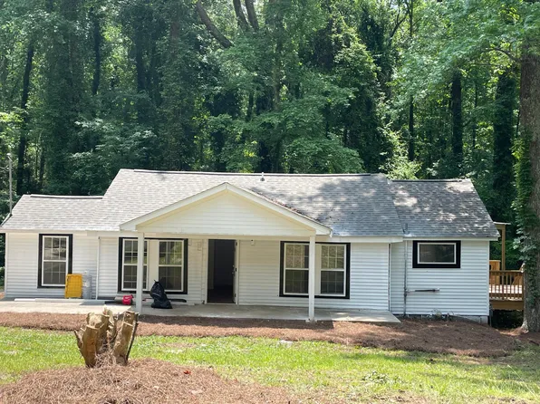 5040 Gwendoline Dr, Atlanta, GA 30349