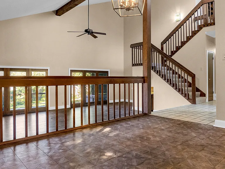 306 Country Wood Dr — Photo 18