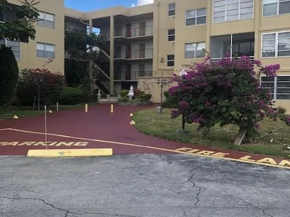 2801 Somerset Drive #209, Lauderdale Lakes, FL 33311