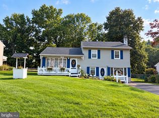 2483 W Helms Mnr, Upper Chichester, PA 19061