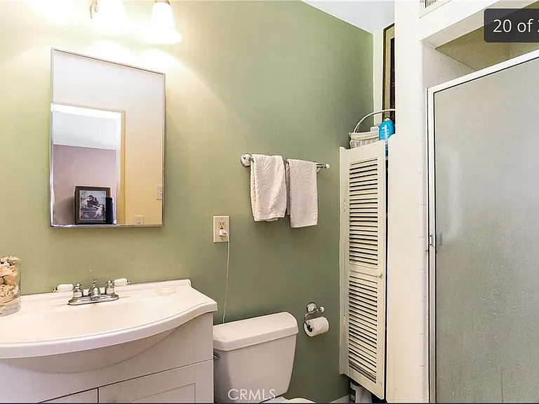 2234 Avalon St — Photo 13