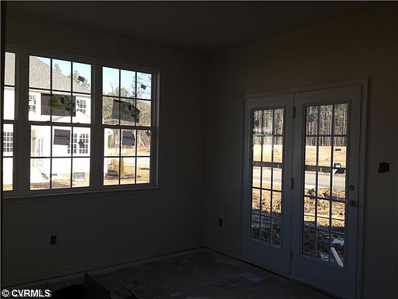 4th image of 11400 Sadler Walk Ln