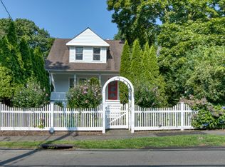 40 Prospect St #1, Greenwich, CT 06830