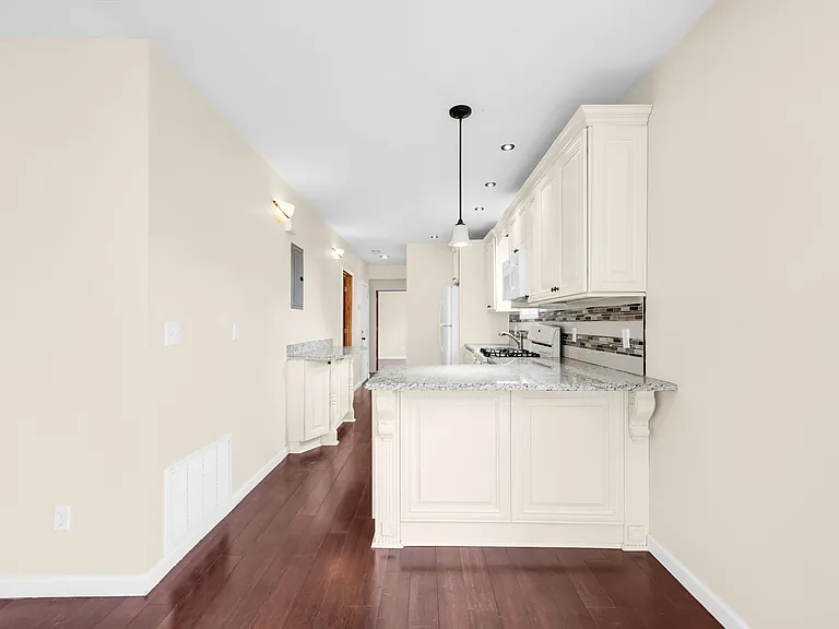 620 McGillvray Pl #1 — Photo 5