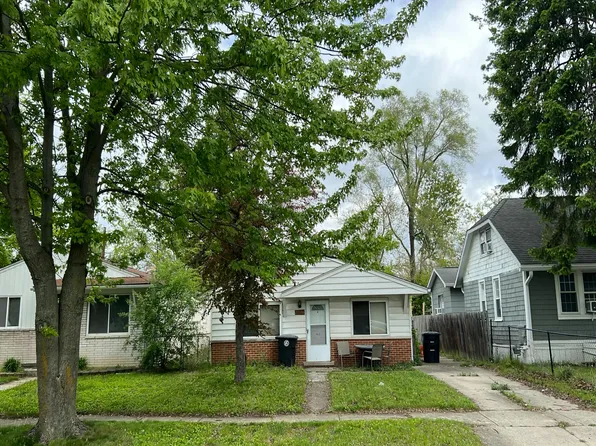 27538 Long St, Livonia, MI 48152