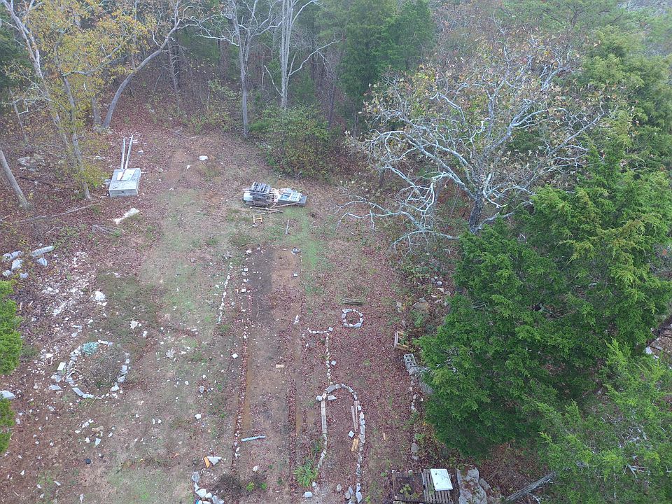1st image of 138 Foxwood Dr
