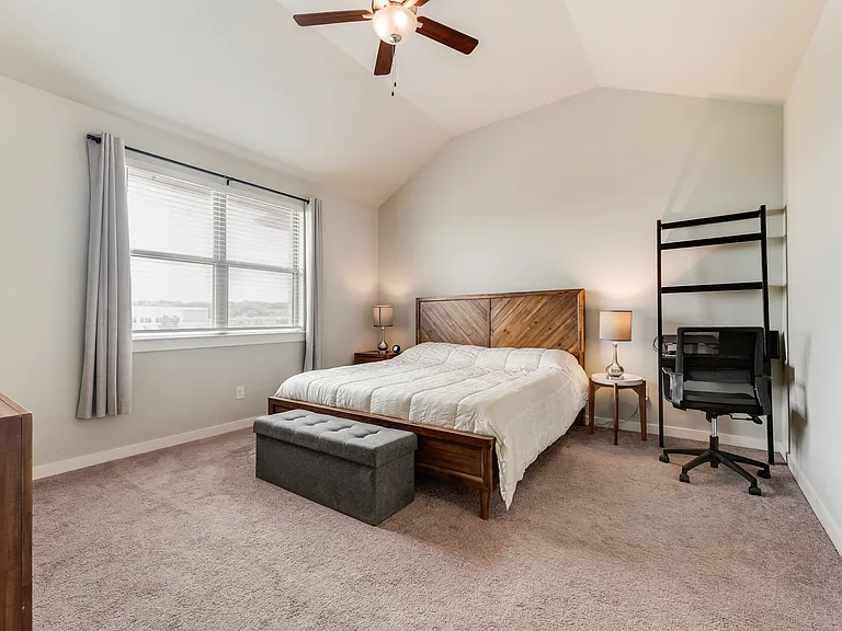 1319 Casselberry Dr — Photo 14
