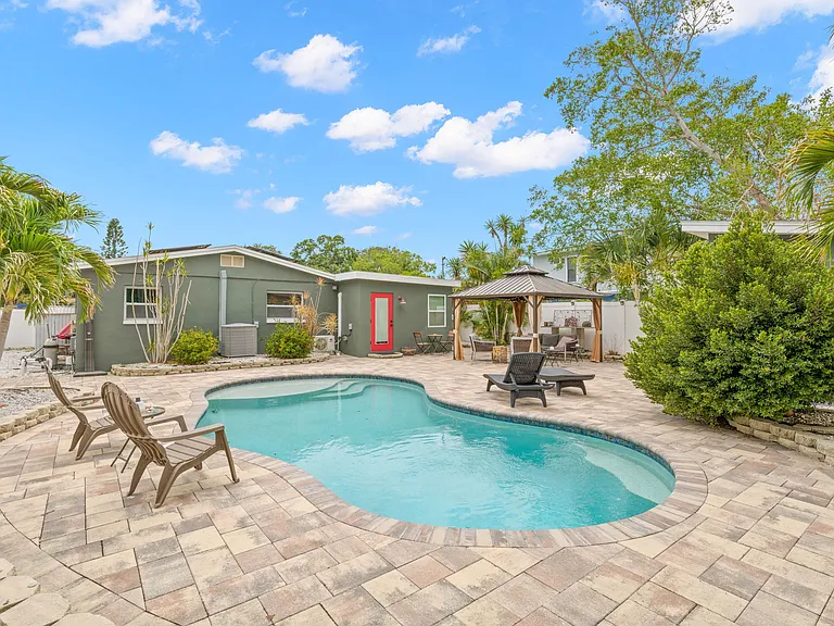 10437 Cirimoya Ln — Photo 33