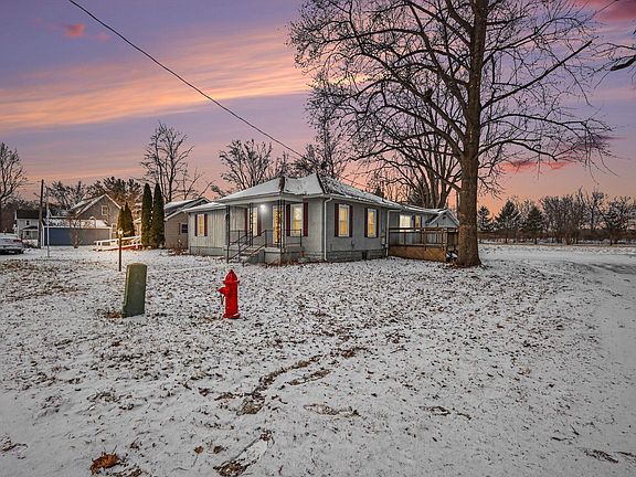 3rd image of 18 Genesse St