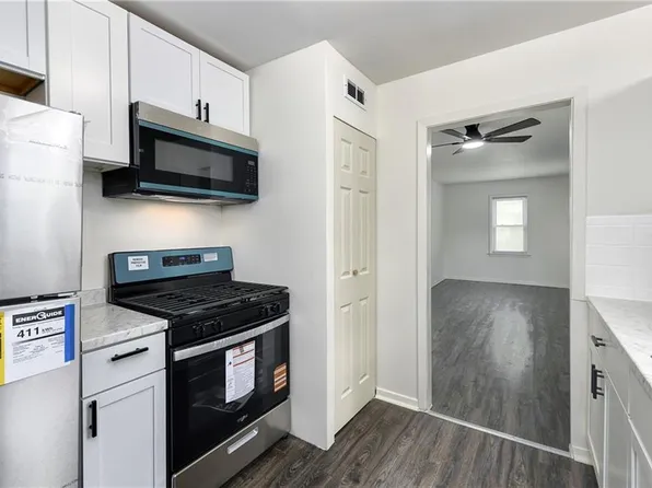 7806 E 86th St, Raytown, MO 64138
