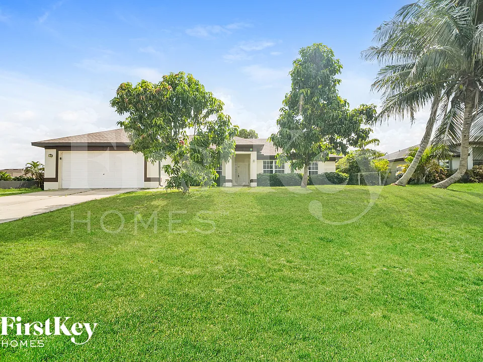 2153 NW 18th Pl