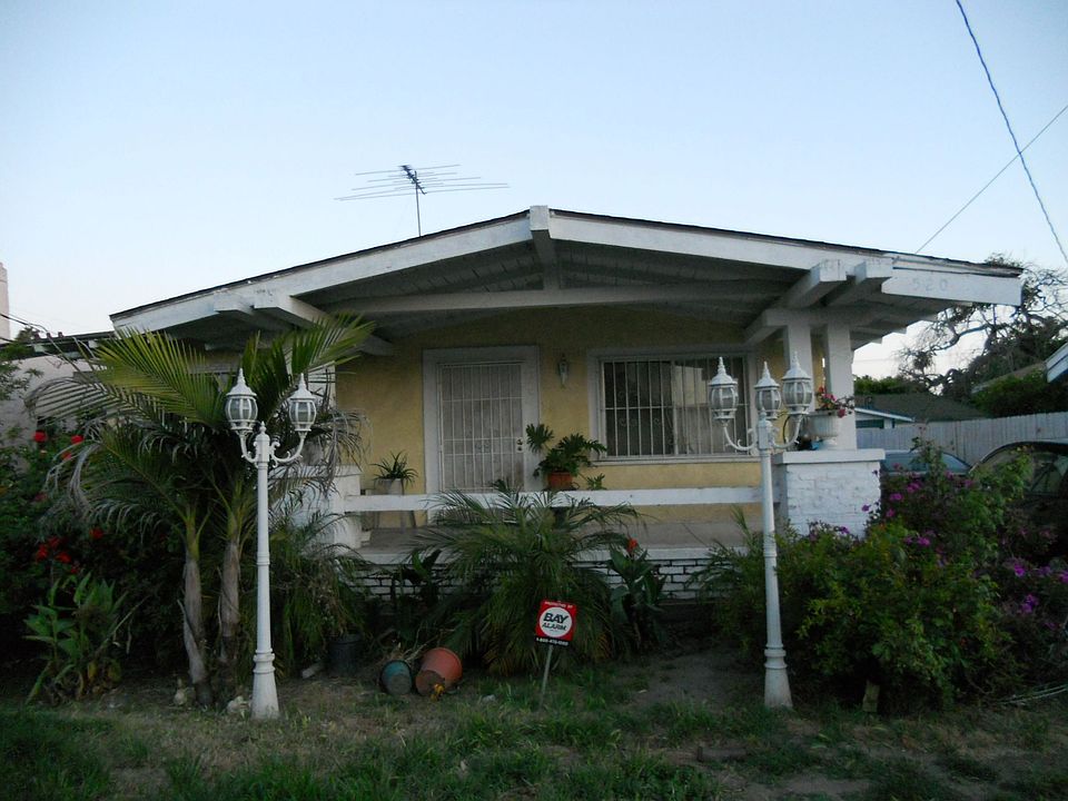 1st image of 520 W 90th St