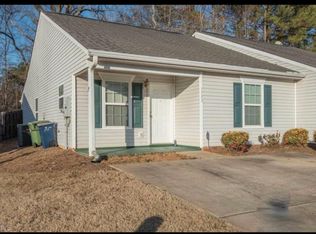 1723 Summerwoods Ln, Griffin, GA 30224