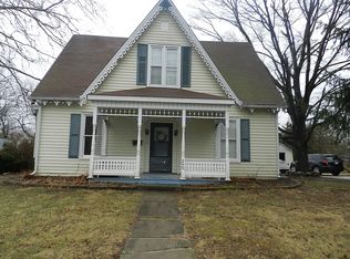 240 Wabash Ave, Carthage, IL 62321