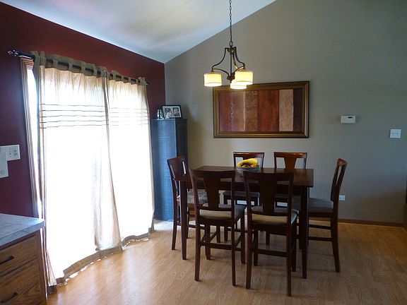 4th image of 1416 Bradley Way