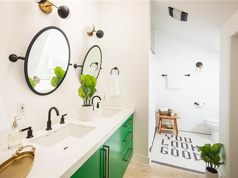 970 Charles Allen Dr NE #A — Photo 24