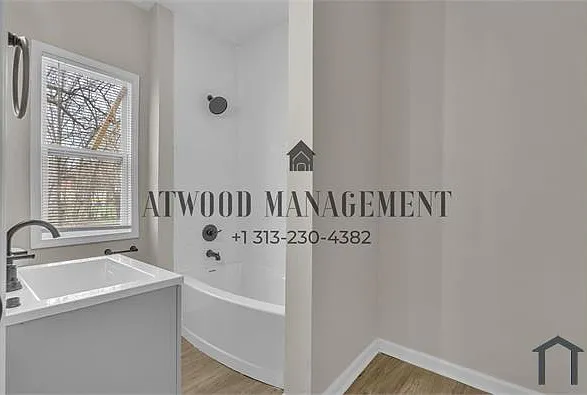 3475 Crane St — Photo 8