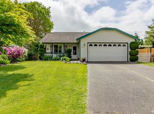 504 Stone St NW, Orting, WA 98360