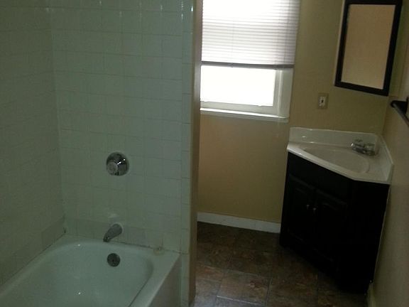 5th image of 2300 Clifton Ave